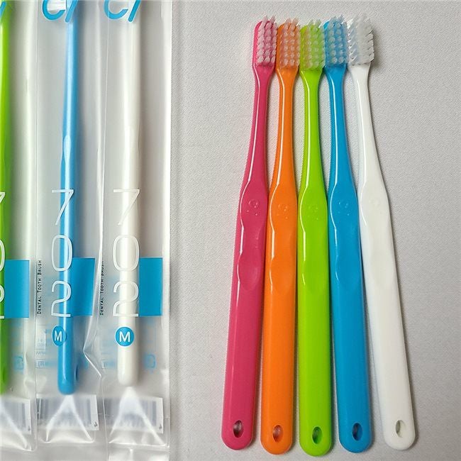 Ciメディカル 歯ブラシ Ci 702　カラフル
