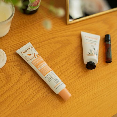 フローラム　5in1　スキンケアBBクリーム　40ml　【おもちゃ箱】2